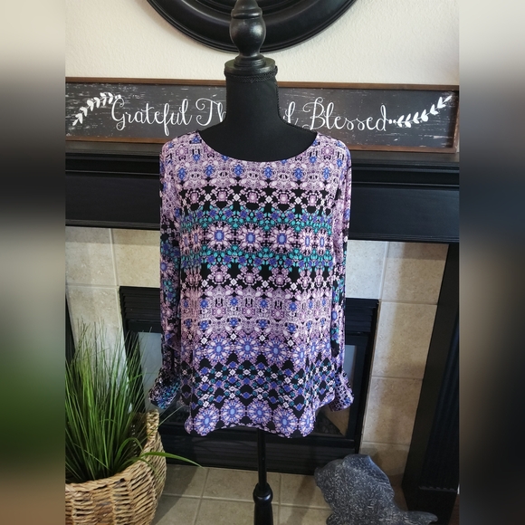 Jennifer Lopez Tops - Jennifer Lopez Ladies Long-sleeved Top